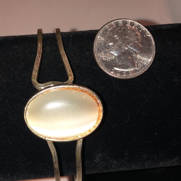 Elegant Silver Tone Boho Bangle Bracelet - Picture 6 of 6